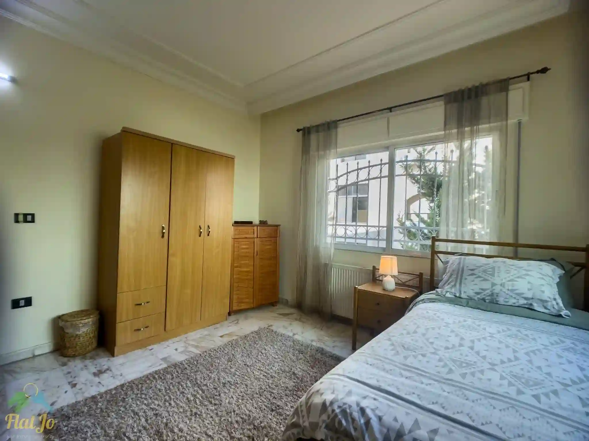 IMG_7588_Radiant_Photo